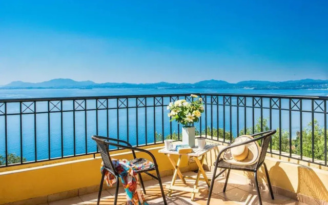 Villa Theaya