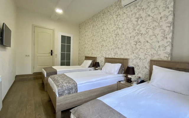 Hotel Nizami Street