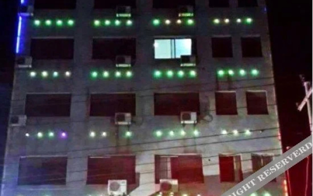 Shifu Hotel