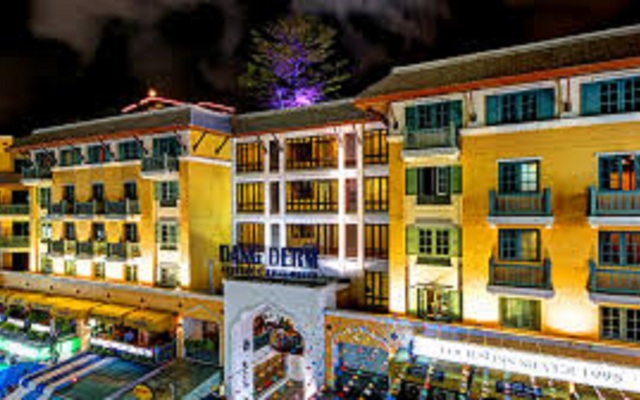 hotelImage