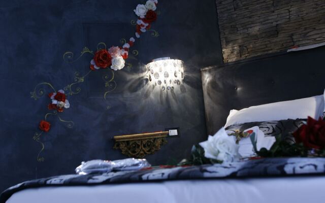 Crystal Rhome Guest House