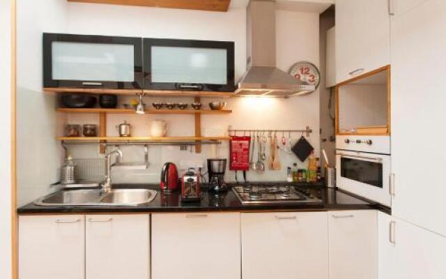Central, Charming, Quiet, Garden and Parking