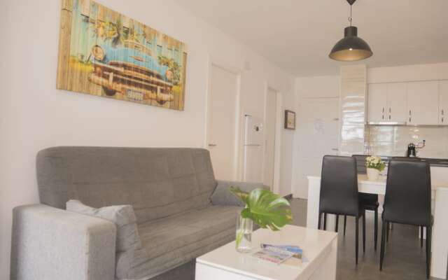 Marineu Playa Romana Village