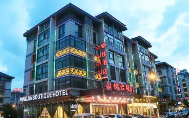 Wengang Xulong Hotel (Yiwu International Trade City Branch Yinhai No.1 District Branch)
