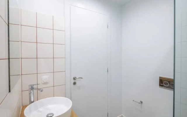 Stylish Studio Apartments-1878 House