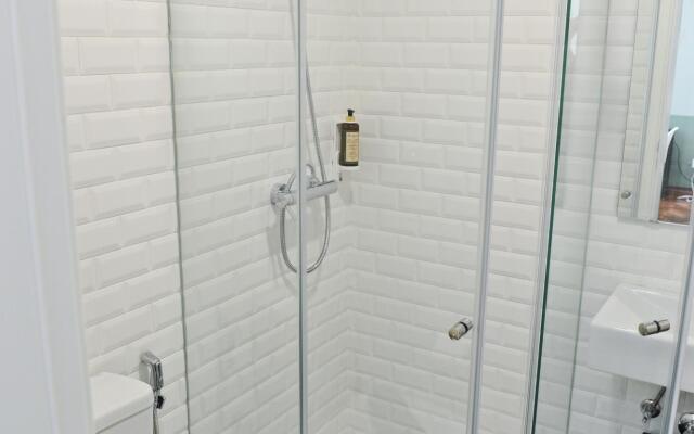 Unknown Lisbon 1B - 1 BDR apt in NEW building