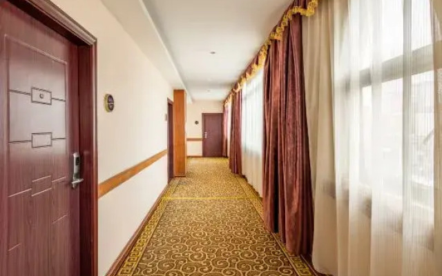 Forbes Business Hotel (Shenzhen Dalang Commercial Center)