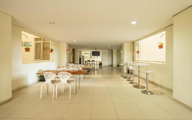 OYO 818 Micasa Residence