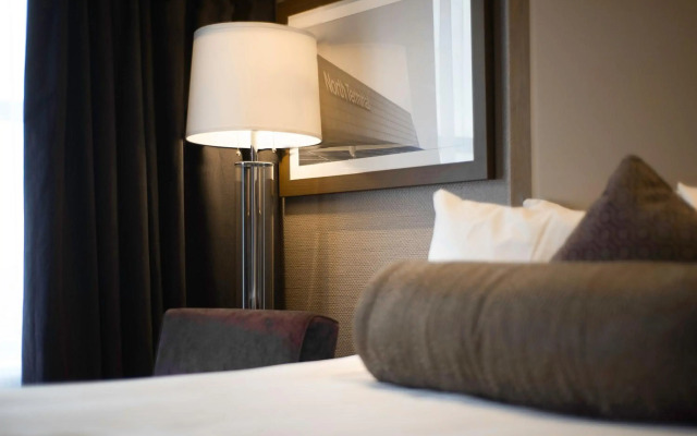 Sandman Signature London Gatwick Hotel