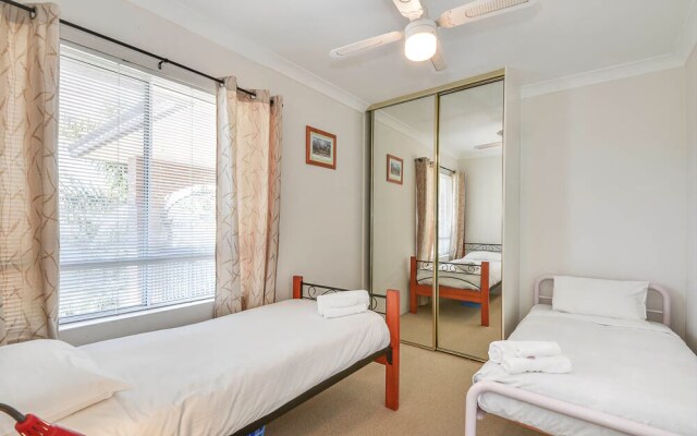 Renovated Apartment with pool