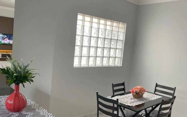 Apartamento amplo, confortável e equipado - Apt 101