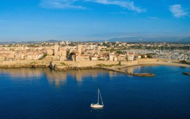 Duplex au coeur du vieil Antibes
