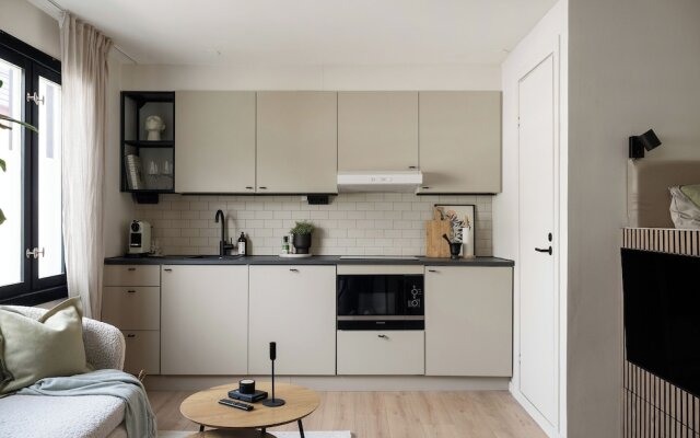 Home Away Apartments