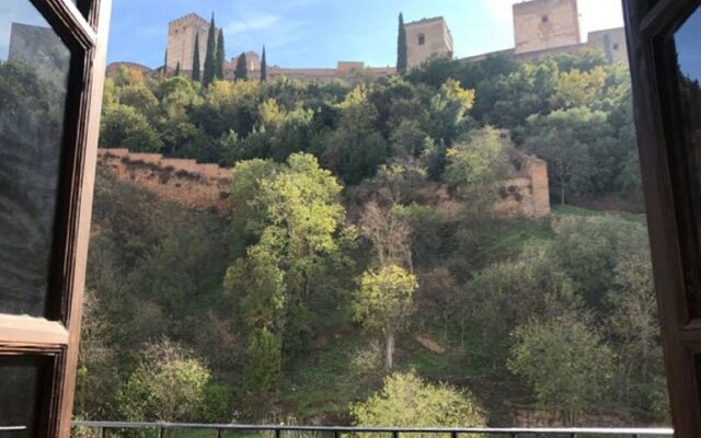 Alhambra Sonder Apartments