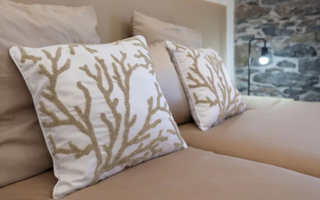 Stay in our Cozy and Wonderful Casa da Rosinha