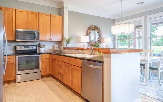 Magnolia Bay 8582