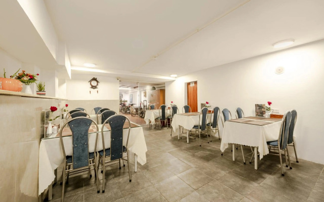 A25 Hotel - 46 Chau Long