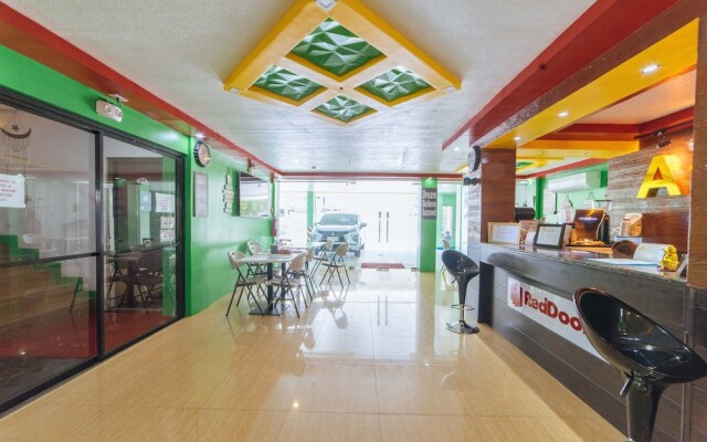 RedDoorz near Notre Dame University Gensan
