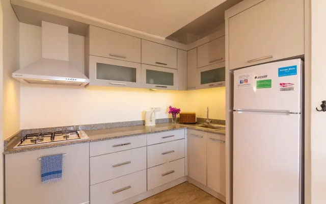 Korsan Apartments