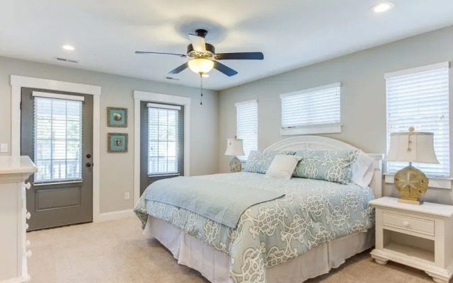 404 A The Hilltop House