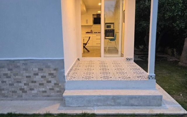 VILLA OLINDA 4 BED with huge garden