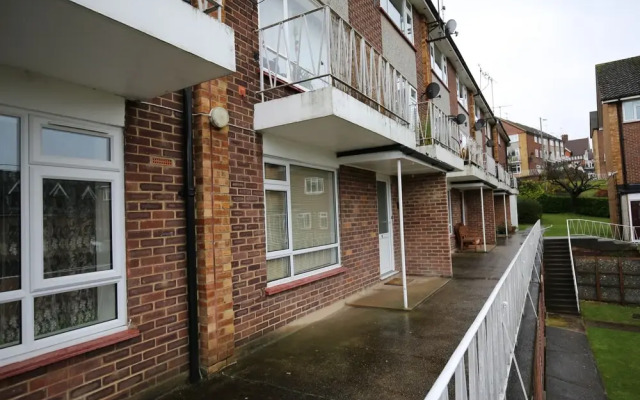 Central High Wycombe with parking