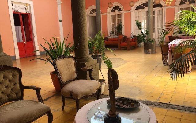 Maska Mansion