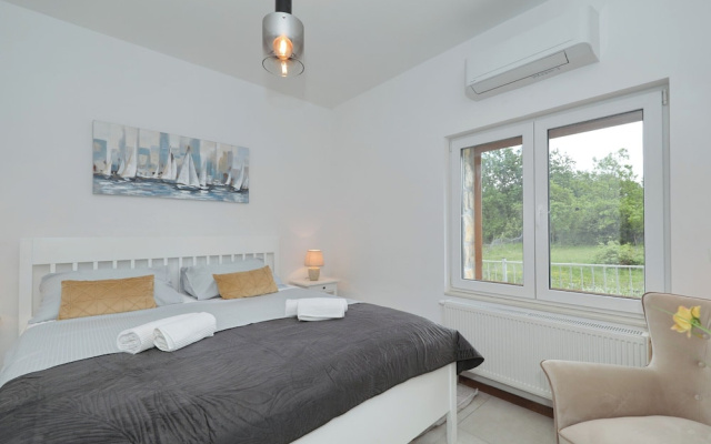 Villa Demare with Private Heated Pool