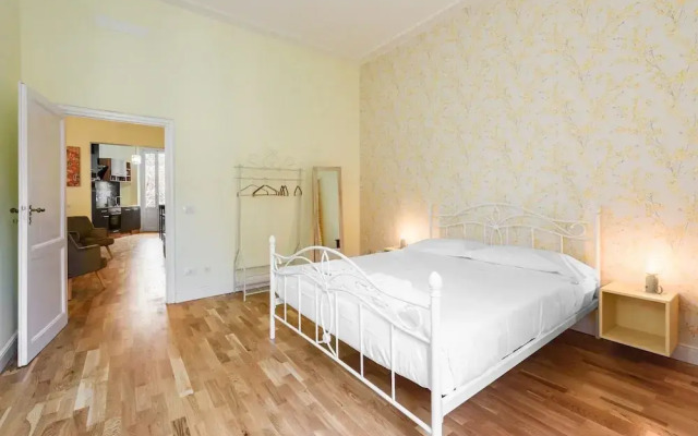 Fabbroni 3 bedrooms by Mmega