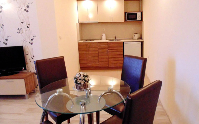 Relax Holiday Complex & Spa