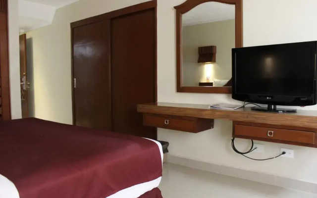 Hotel Plaza Kokai Cancún