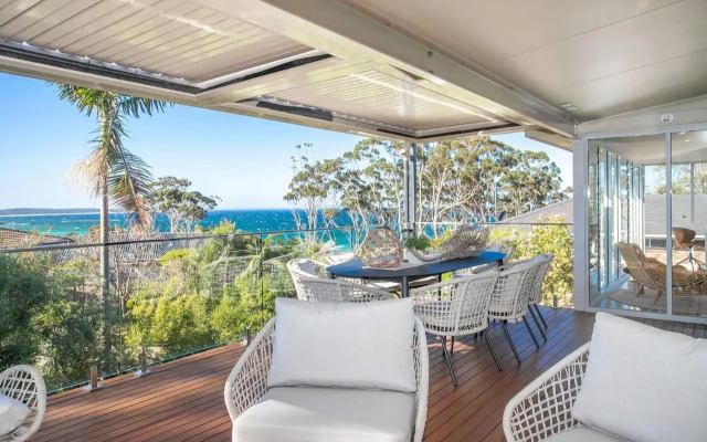 Surfers Beach House