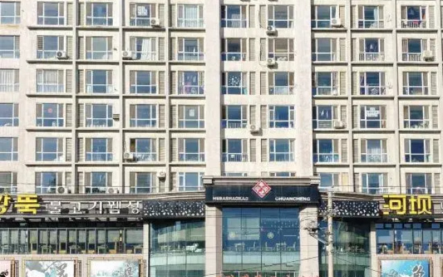 Yanji Rongguang Hotel