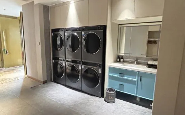 JX Hotel (Dongxing Port)