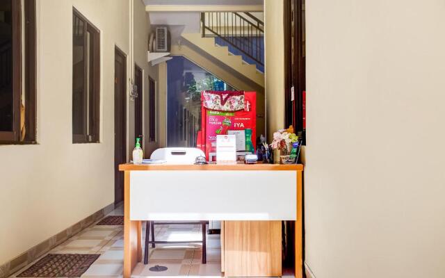 OYO 90037 Rumah Verde