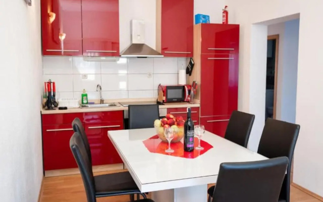 Dalmatian Apartments Bilice