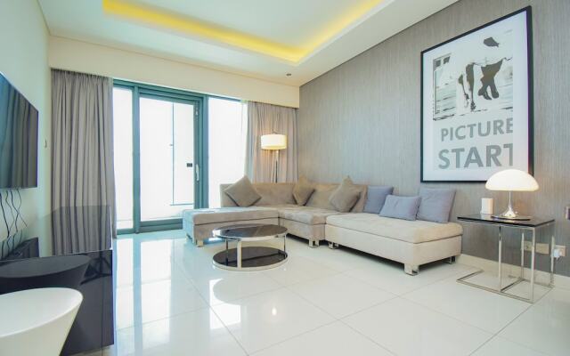 Business Bay Paramount Towers 1BR