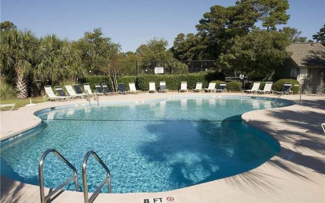 Inverness Village 919 by RedAwning