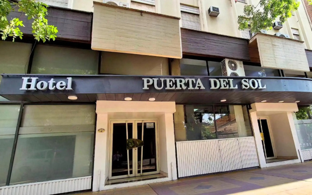 Hotel Puerta del Sol