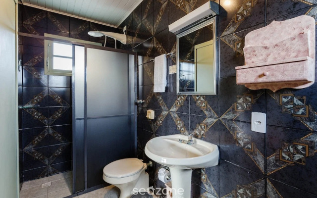 Pleasant Townhouse w/ BBQ 90m From the Sea Rdd657