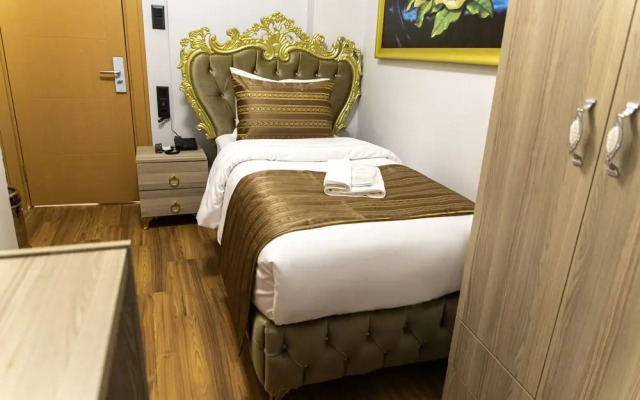 My World Otel Carsi