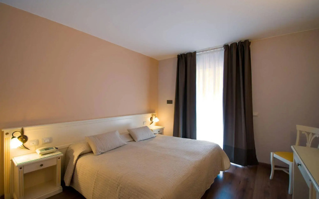 Hotel Royal