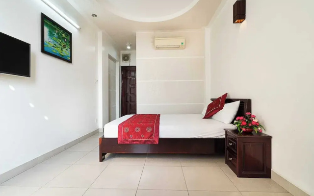 Collection O Dinh Dinh Hotel - Near Tan Son Nhat Airport