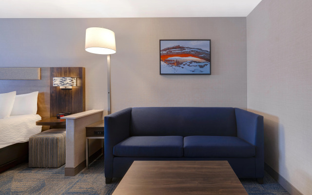 Holiday Inn Express & Suites Moab by IHG
