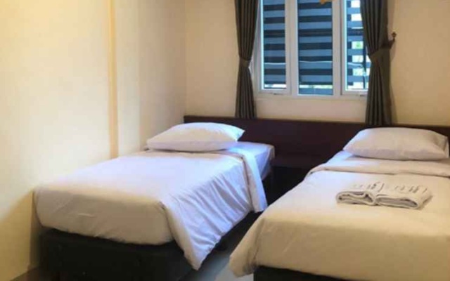 Mega Express Hotel – Guest Rooms – Pematang Siantar