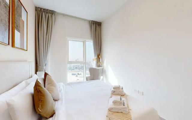 Dubai Hills - Golfville 623