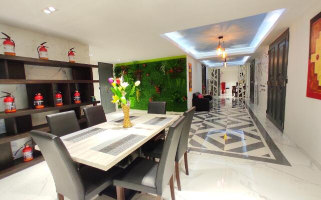 Shell Out Club Suite