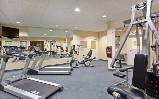 Candlewood Suites Portland Airport by IHG