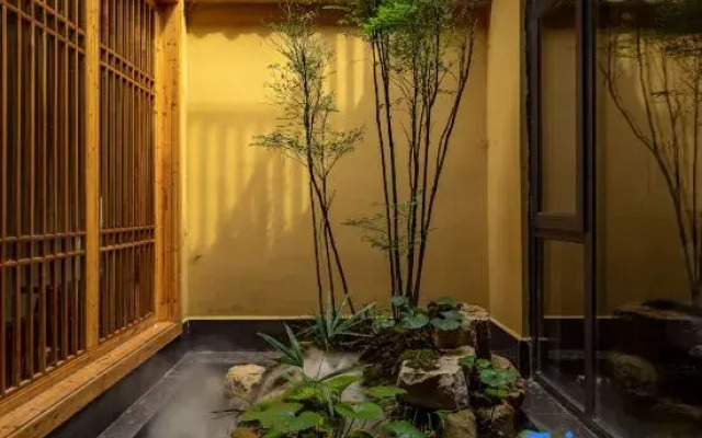 Zhangjiajie Wulingyuan Yuzhu Homestay