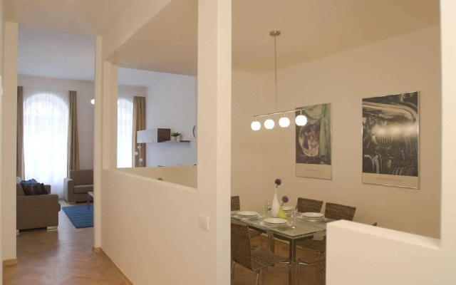 Residence Karlova